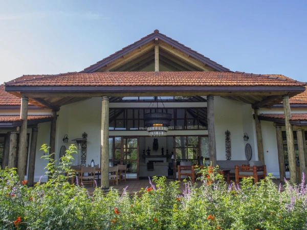 Arusha Legendary Lodge 